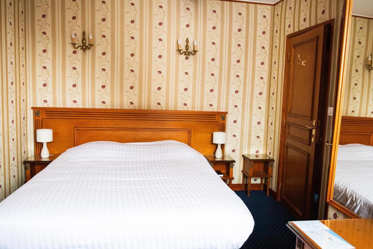 Hotel Jolly Roger Dunkirk Екстериор снимка